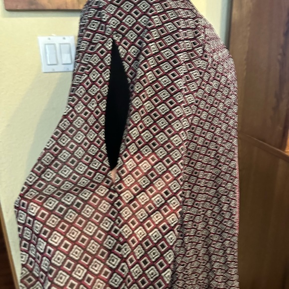 Plus Size 3X Apt.9 long cut out sleeves top - Picture 7 of 7